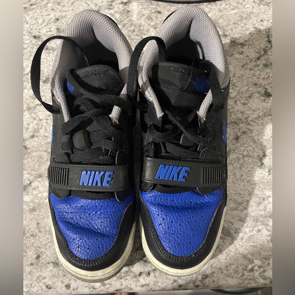 Big kids Jordan Legacy 312 low